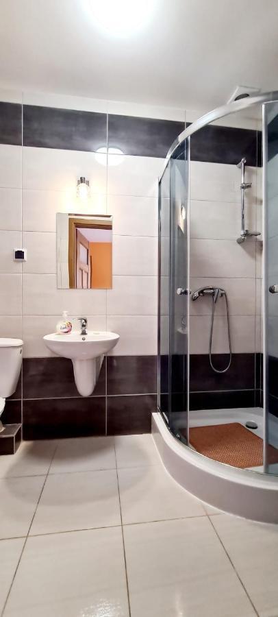 Gosciniec Na Stoku Pokoje 2,3,4 Osobowe, Cisza, Spokoj, Widok Na Stok Narciarski, Lasy, Laki Bobliwo Екстериор снимка