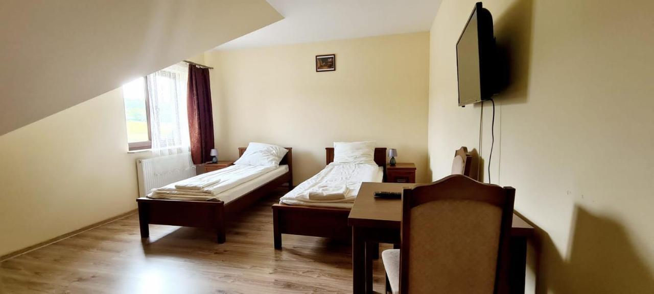 Gosciniec Na Stoku Pokoje 2,3,4 Osobowe, Cisza, Spokoj, Widok Na Stok Narciarski, Lasy, Laki Bobliwo Екстериор снимка