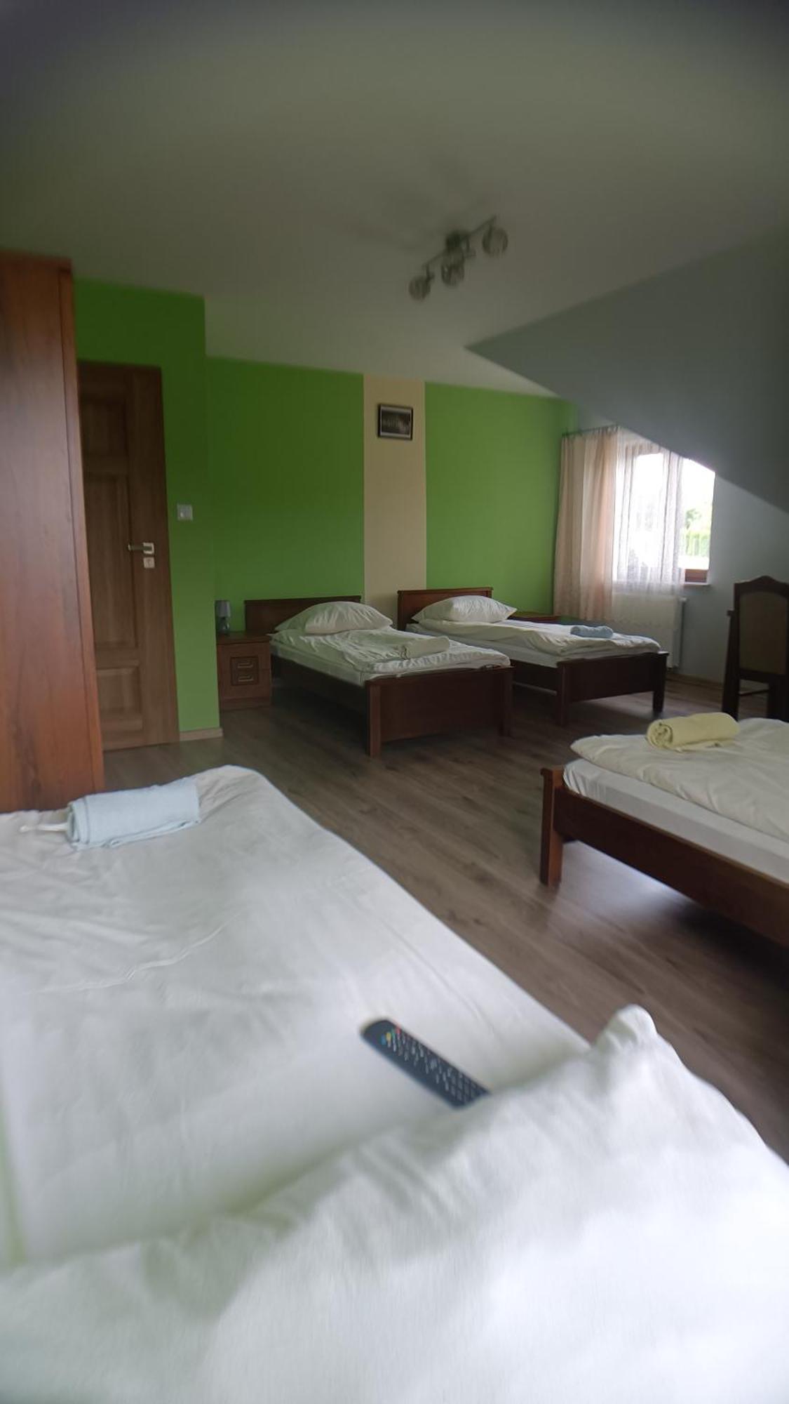 Gosciniec Na Stoku Pokoje 2,3,4 Osobowe, Cisza, Spokoj, Widok Na Stok Narciarski, Lasy, Laki Bobliwo Екстериор снимка
